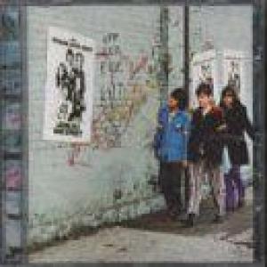 davis, spencer group: living in a back street