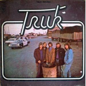 truk: truk tracks